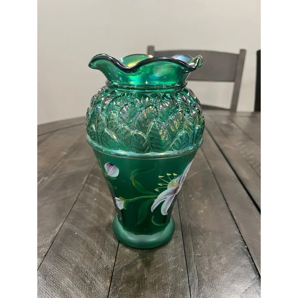 Vrg FENTON Designer Series Vase Emerald Green‎ Iridescent Purple Lily Signed